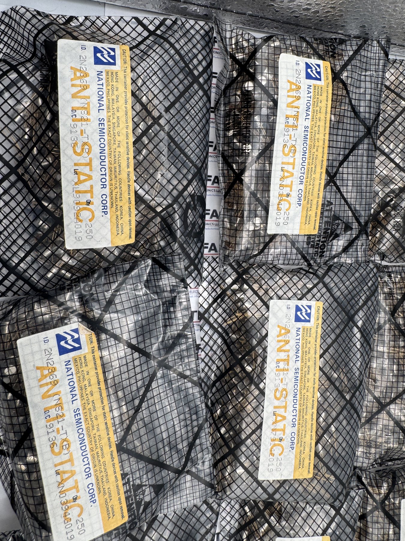 2N2369 product photo 14