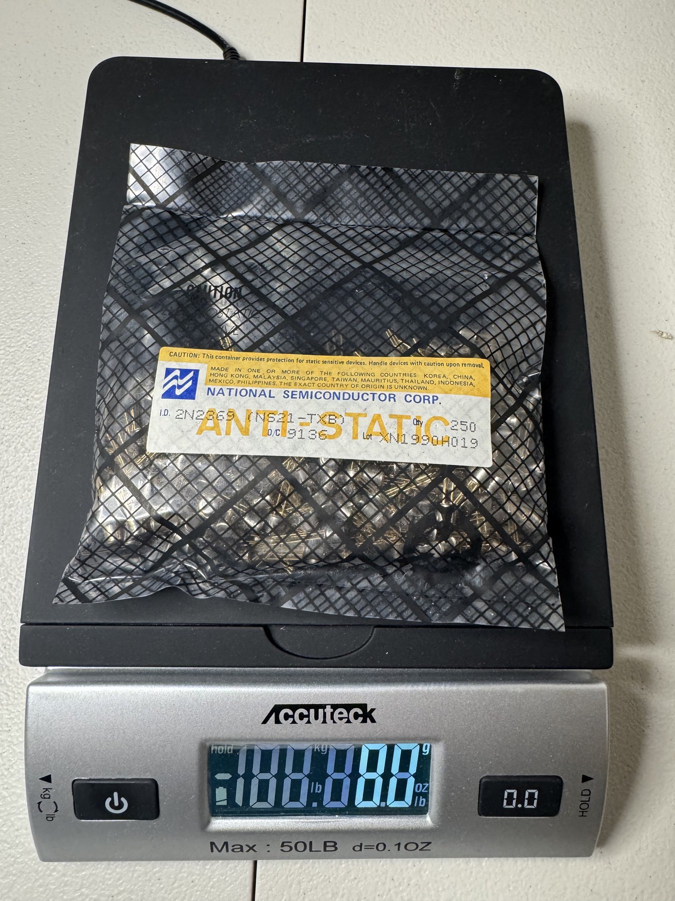 2N2369 product photo 9