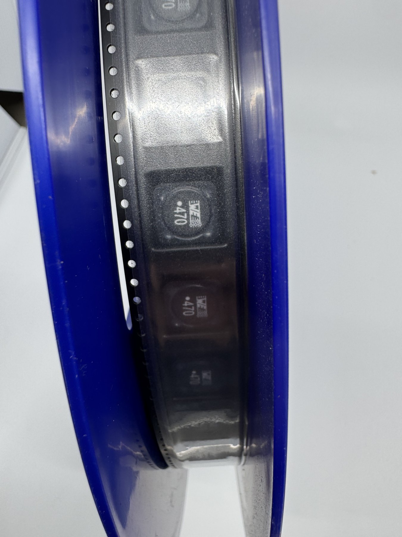 7447709470-47UH product photo 5