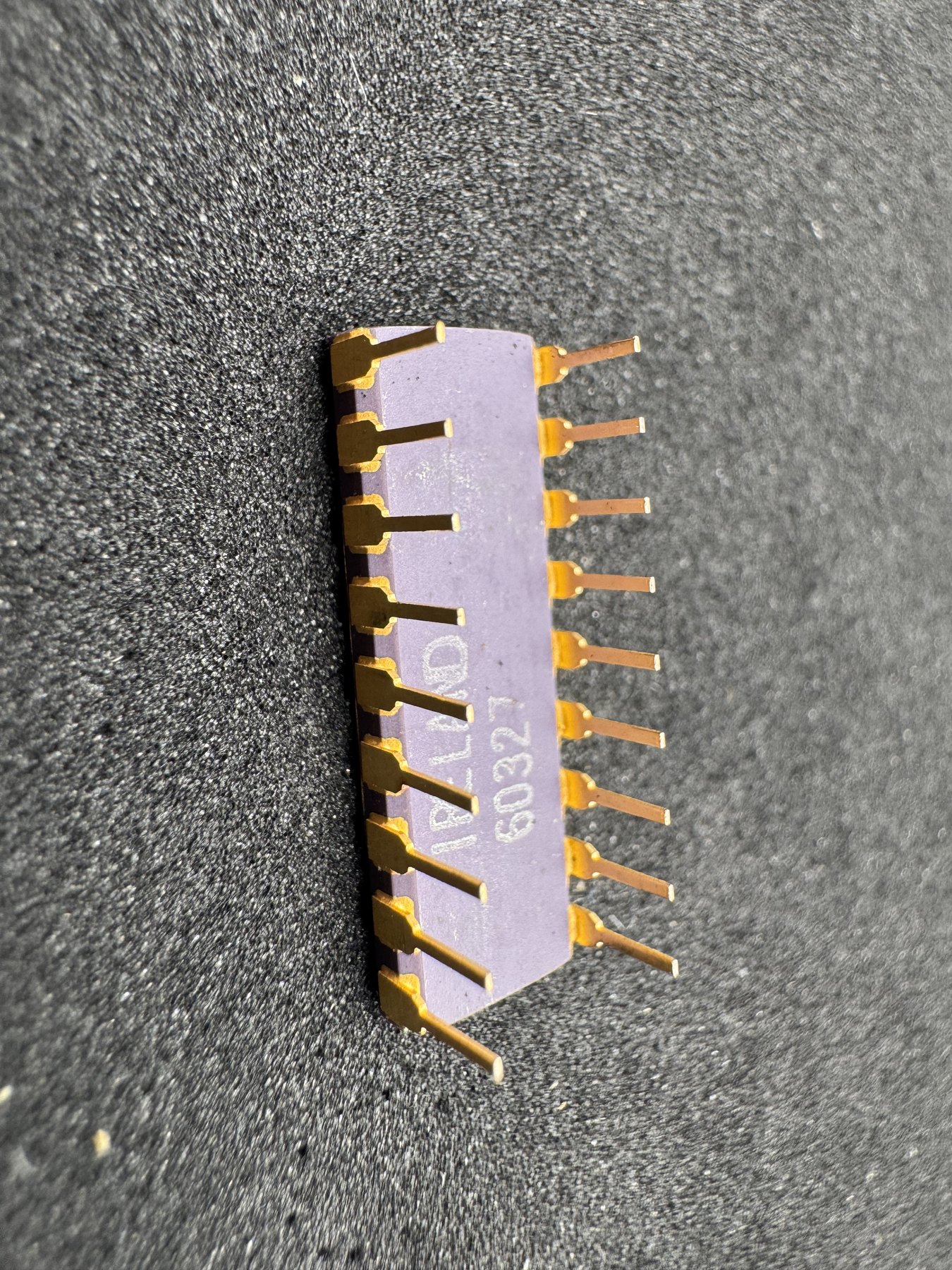 AD7525BD product photo 4