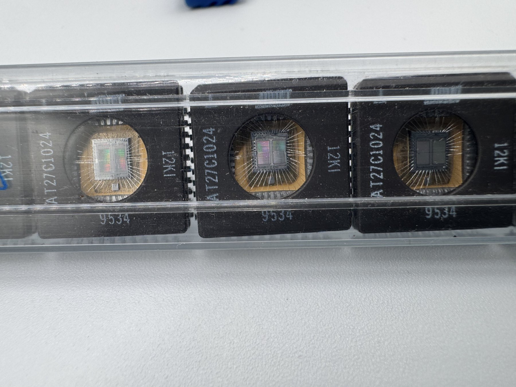 AT27C1024-12KI product photo 11