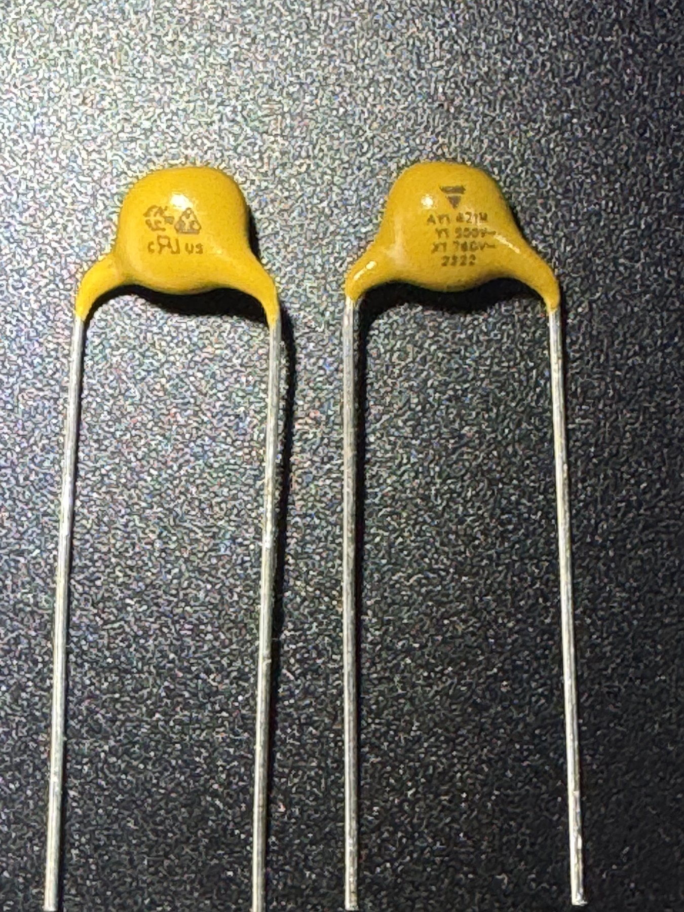 AY1471M31Y5UC63L0 product photo 8