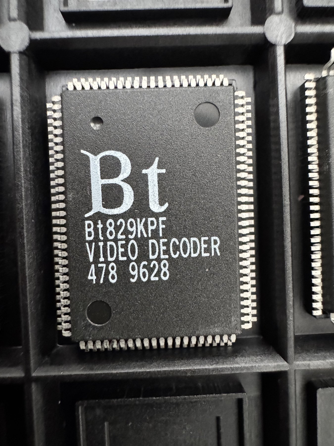 BT829KPF product photo 4
