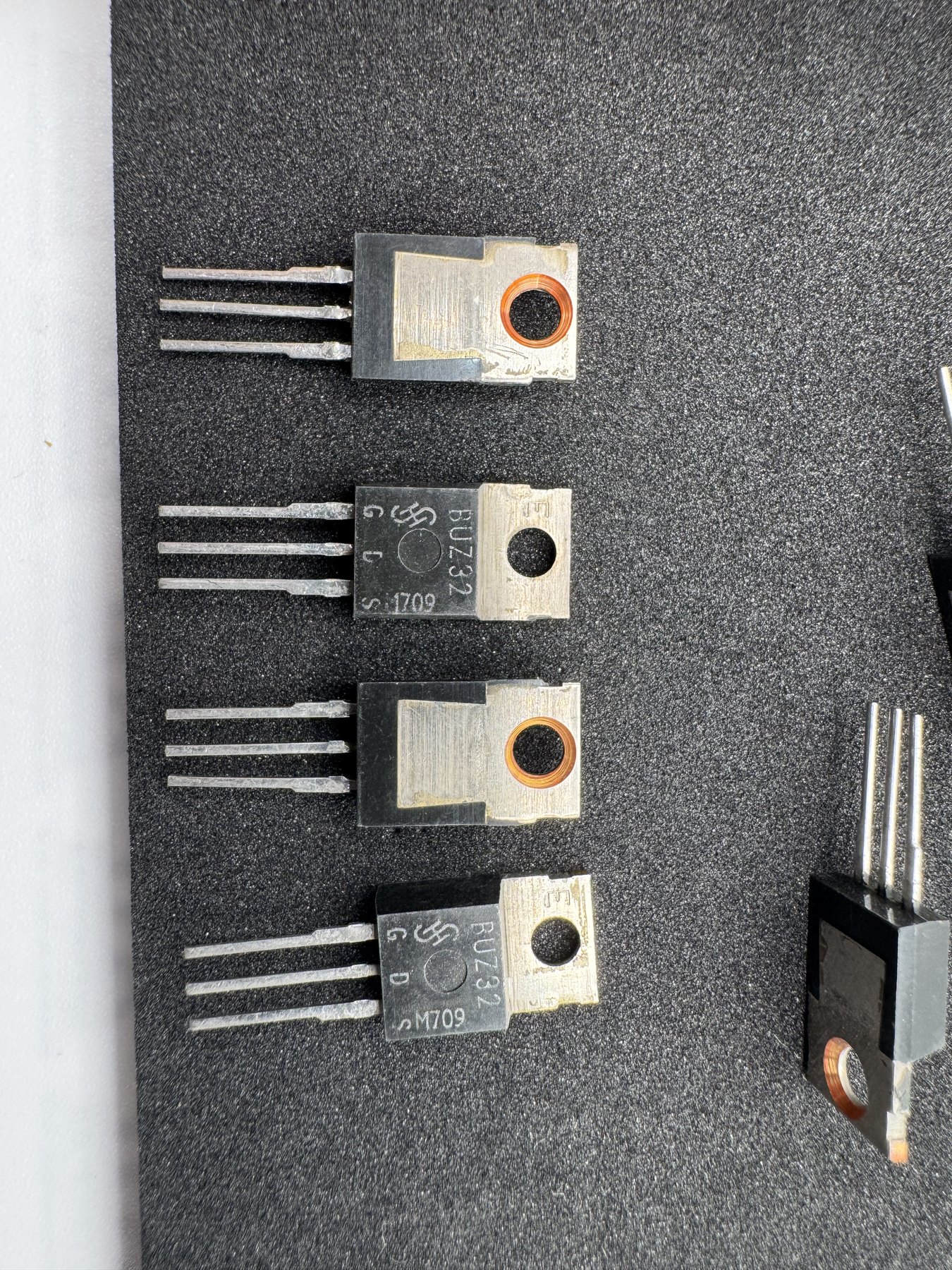 BUZ32 product photo 1