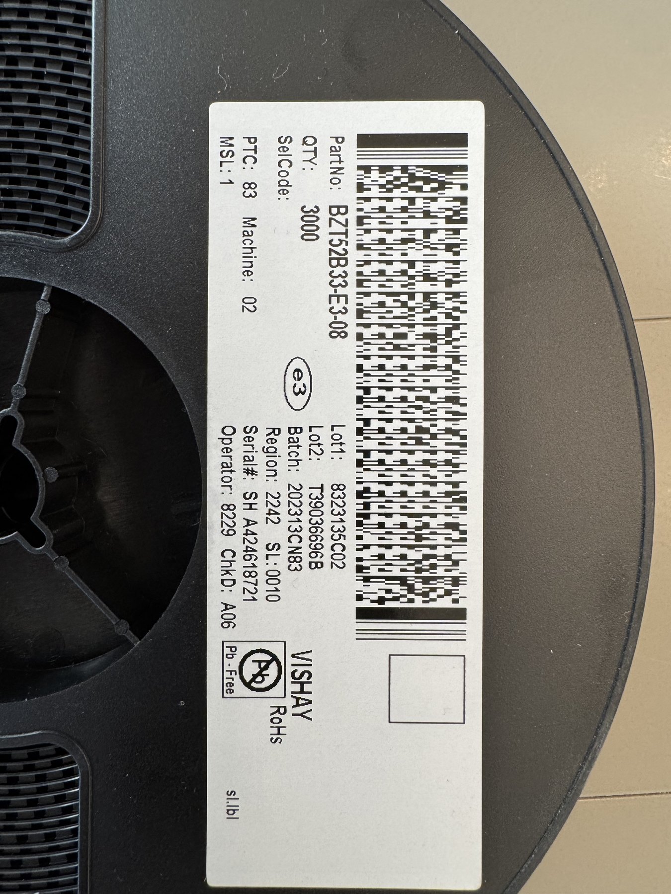 BZT52B33-E3-08 product photo 2
