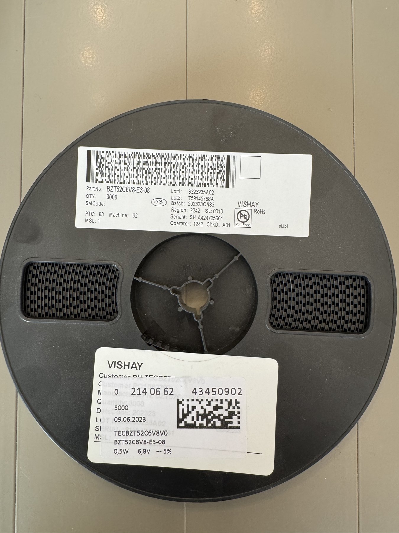 BZT52C6V8-E3-08 product photo 9