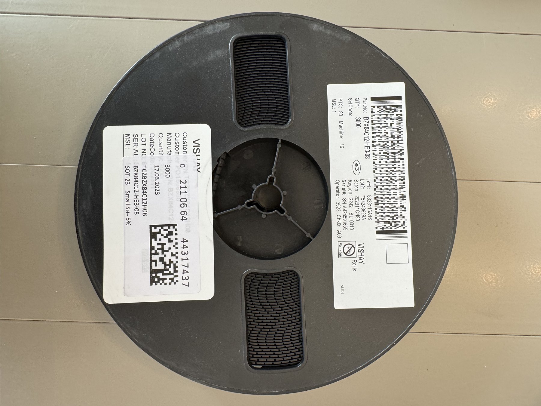 BZX84C12-HE3-08 product photo 1