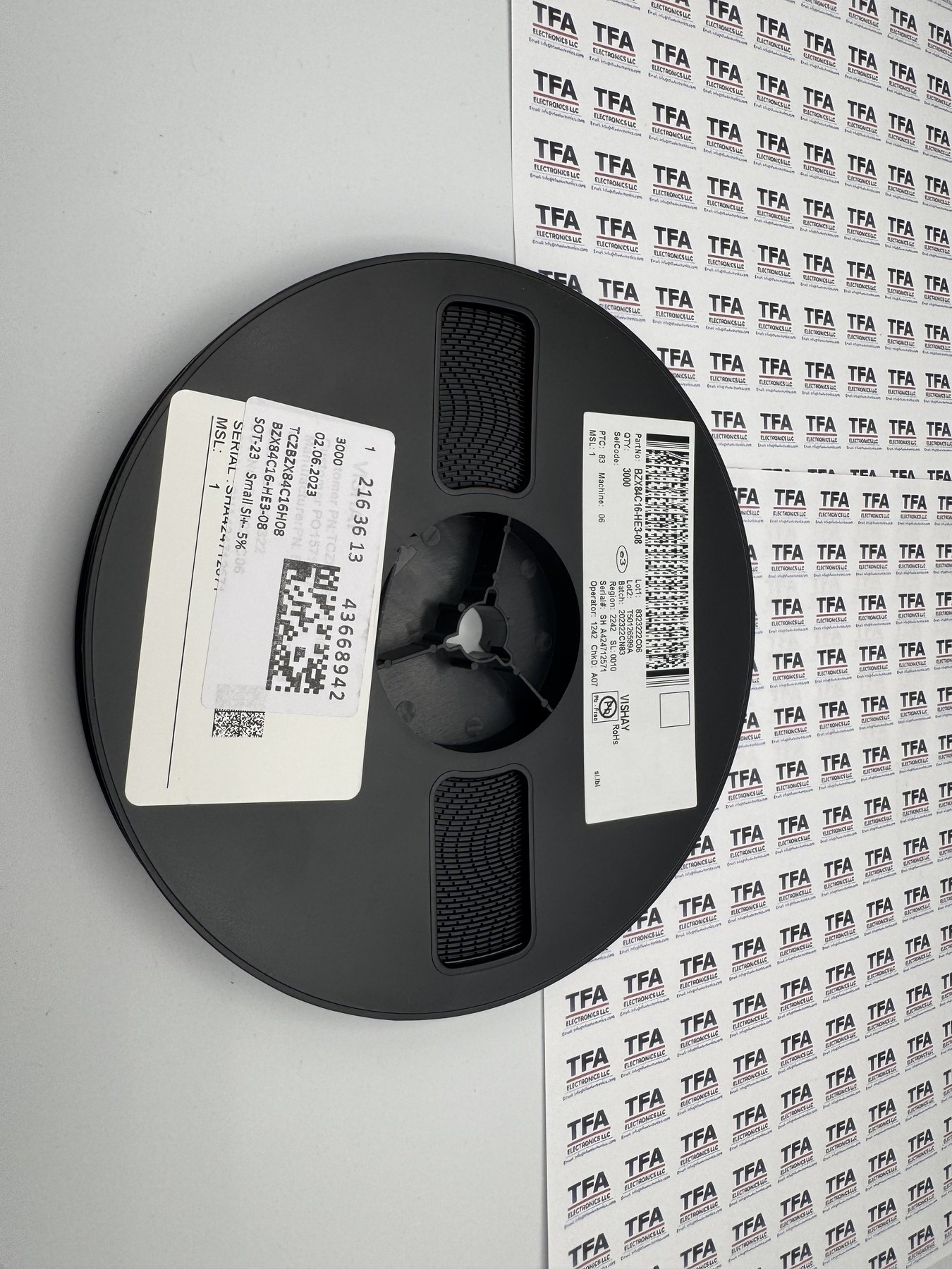 BZX84C16-HE3-08 product photo 1