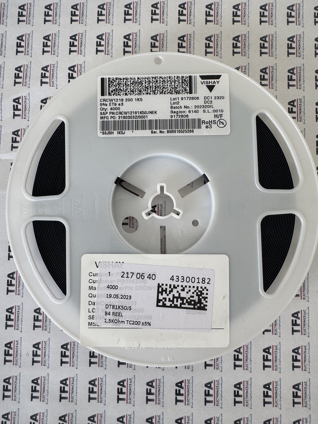 CRCW12181K50JNEK product photo 4