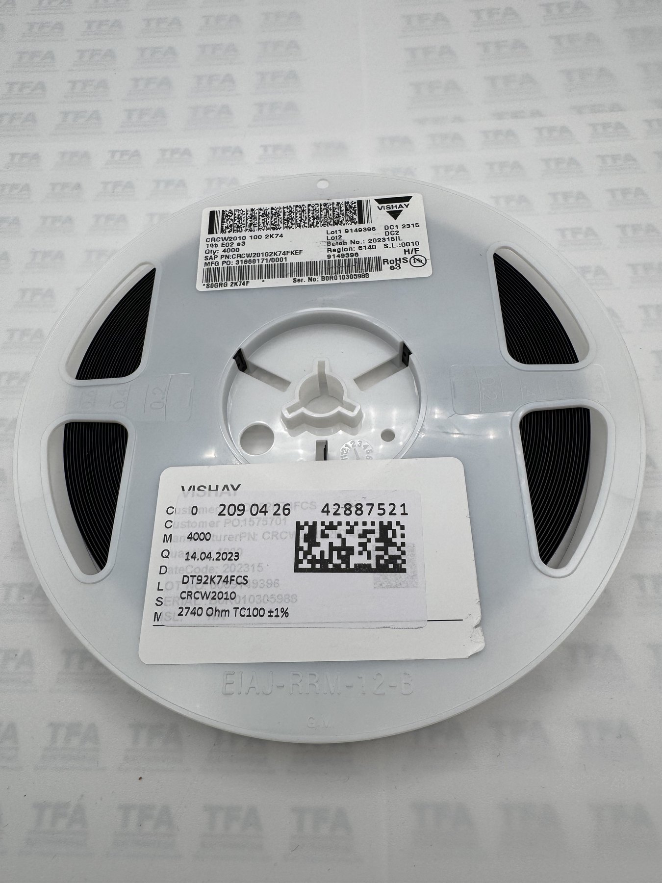 CRCW20102K74FKEF product photo 1