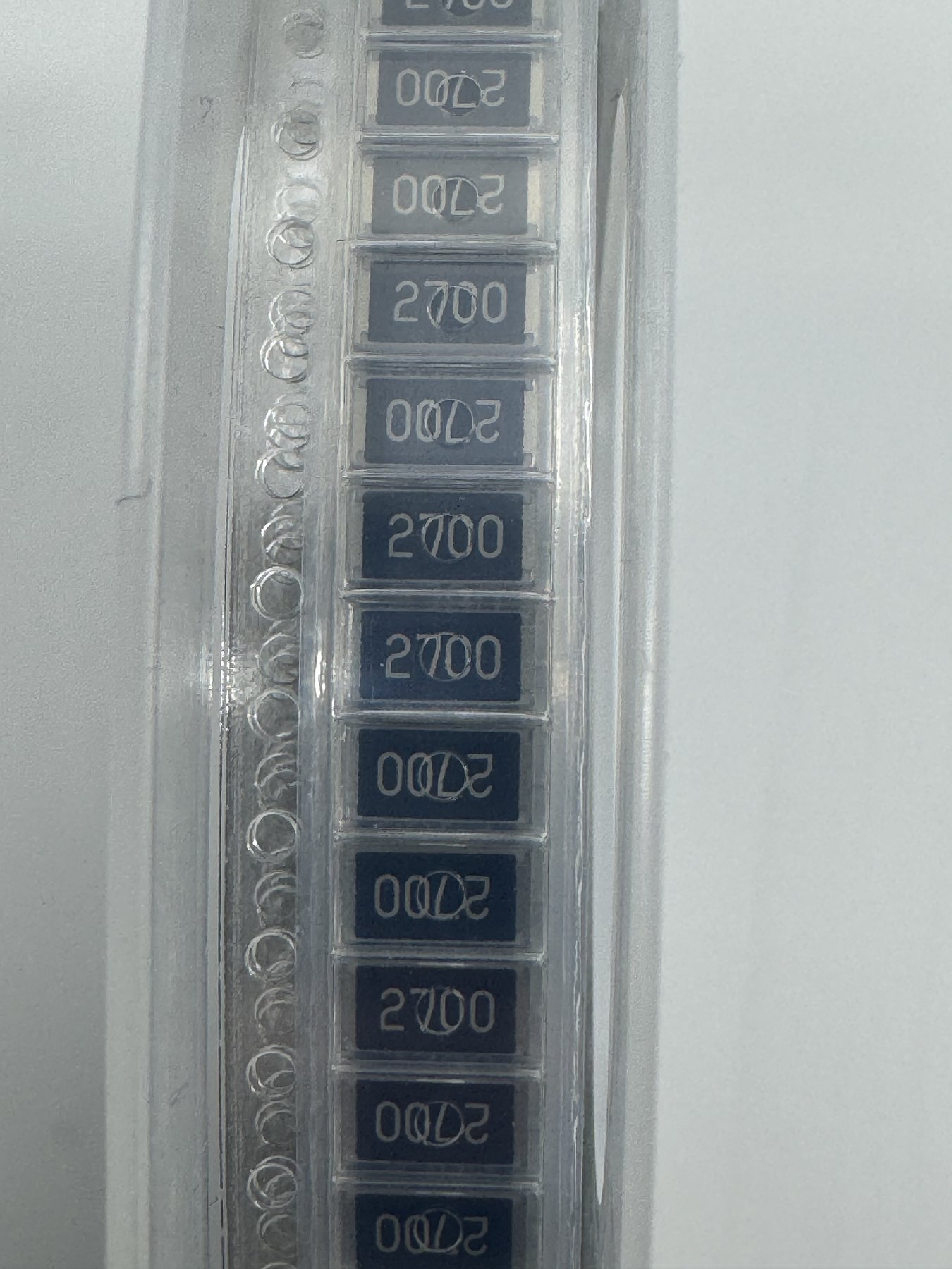 CRCW2512270RFKTHBC product photo 3
