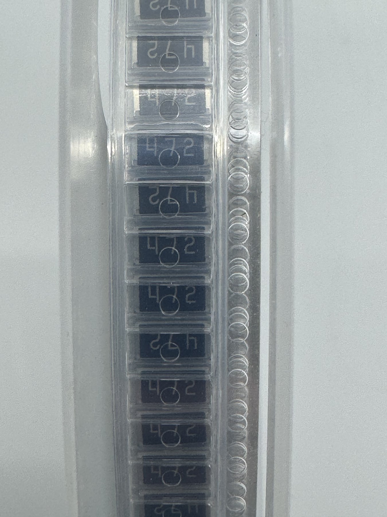 CRCW25124K70JNTHBC product photo 3