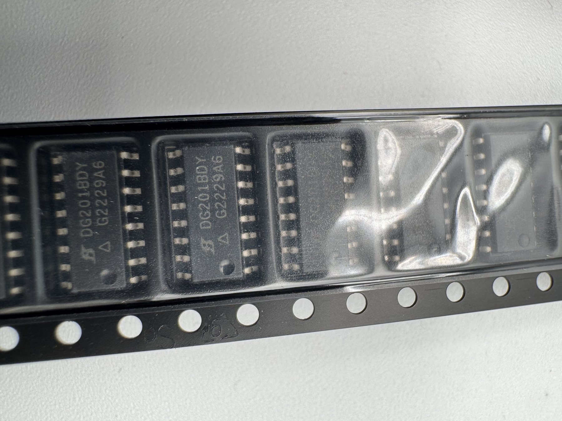 DG201BDY-T1 T/R 2500 product photo 8