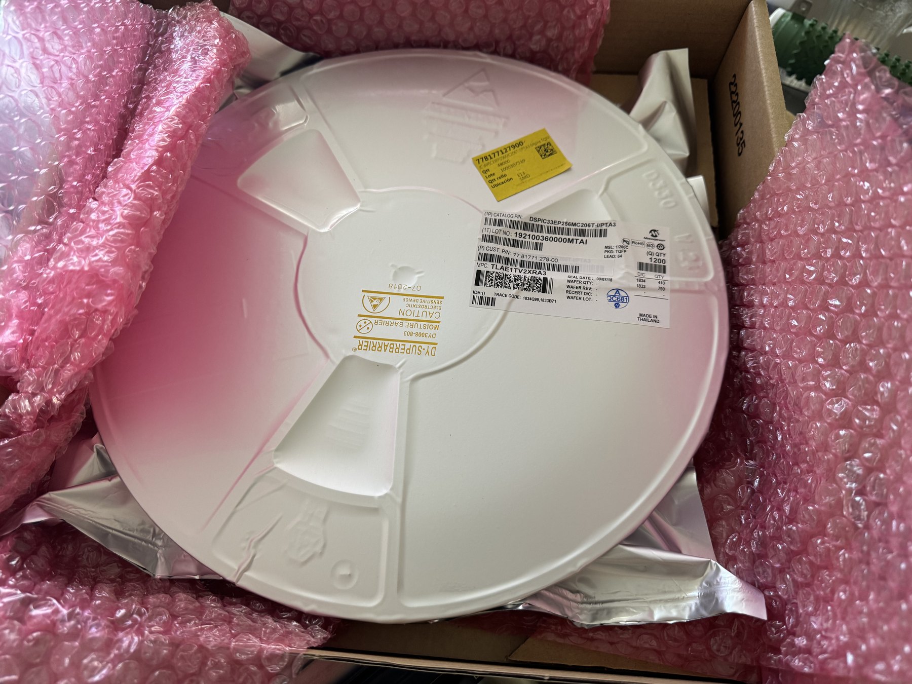 DSPIC33EP256MC206T-I/PT product photo 5