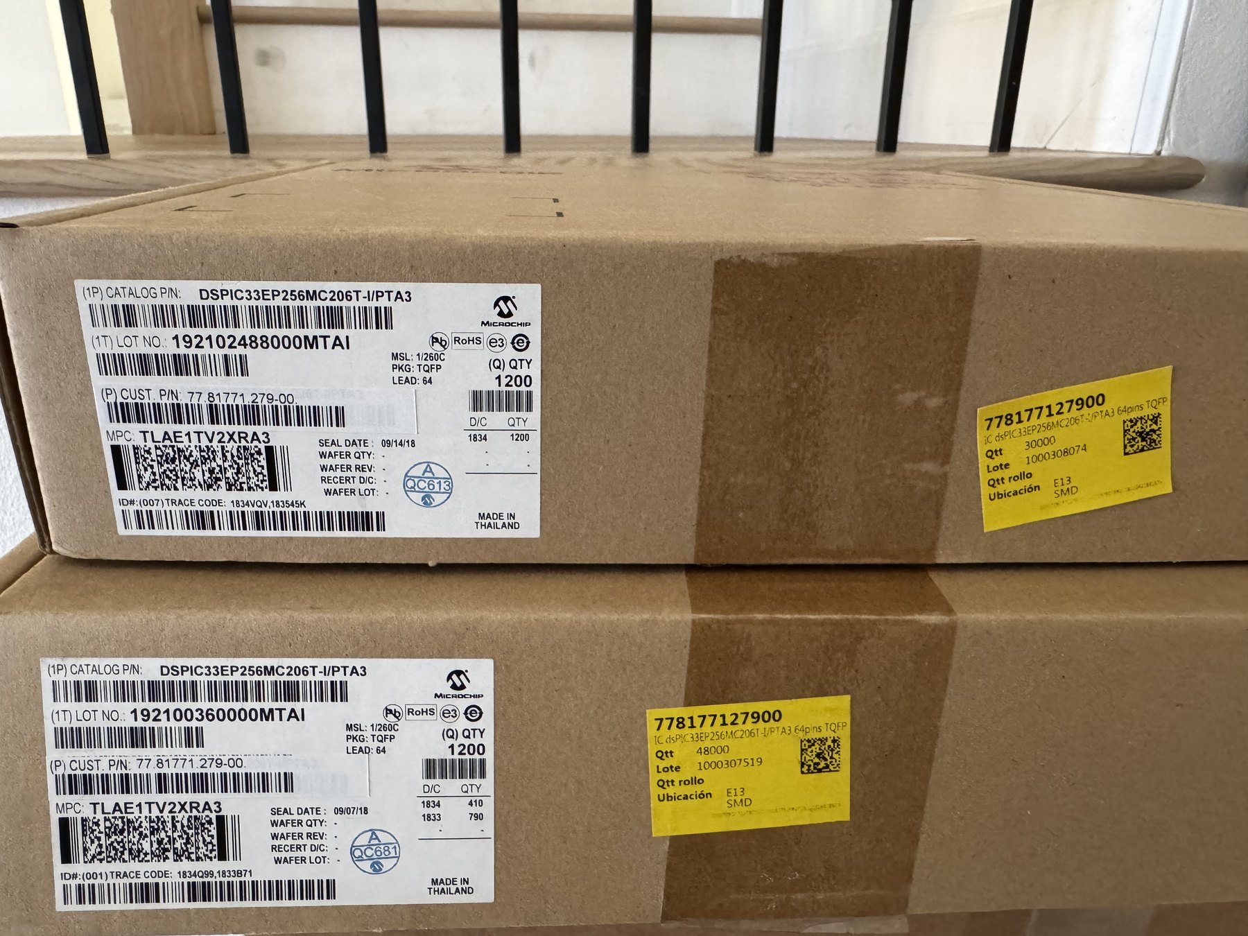 DSPIC33EP256MC206T-I/PT product photo 8
