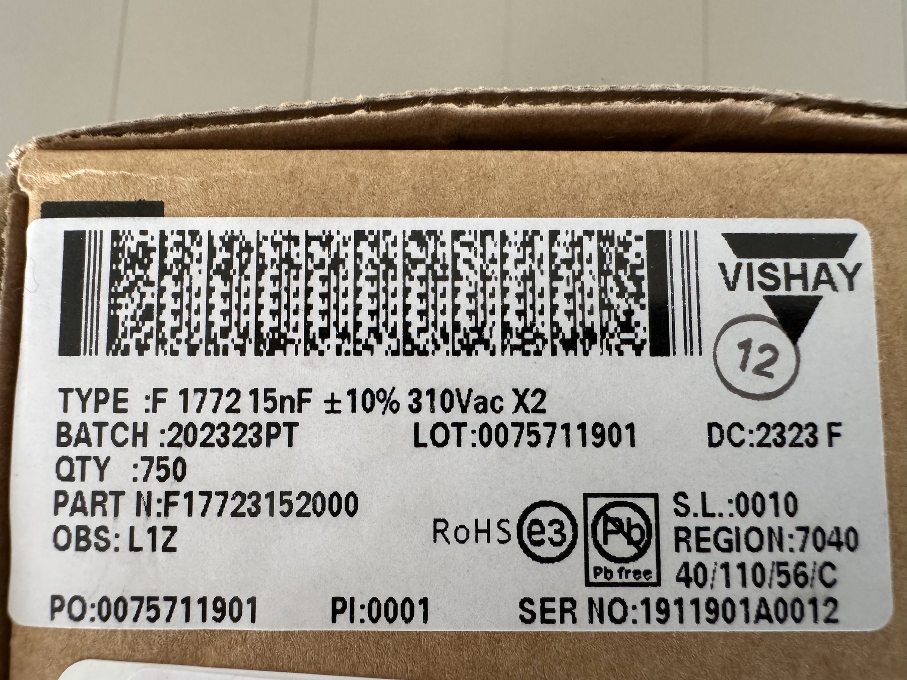 F17723152000 product photo 1