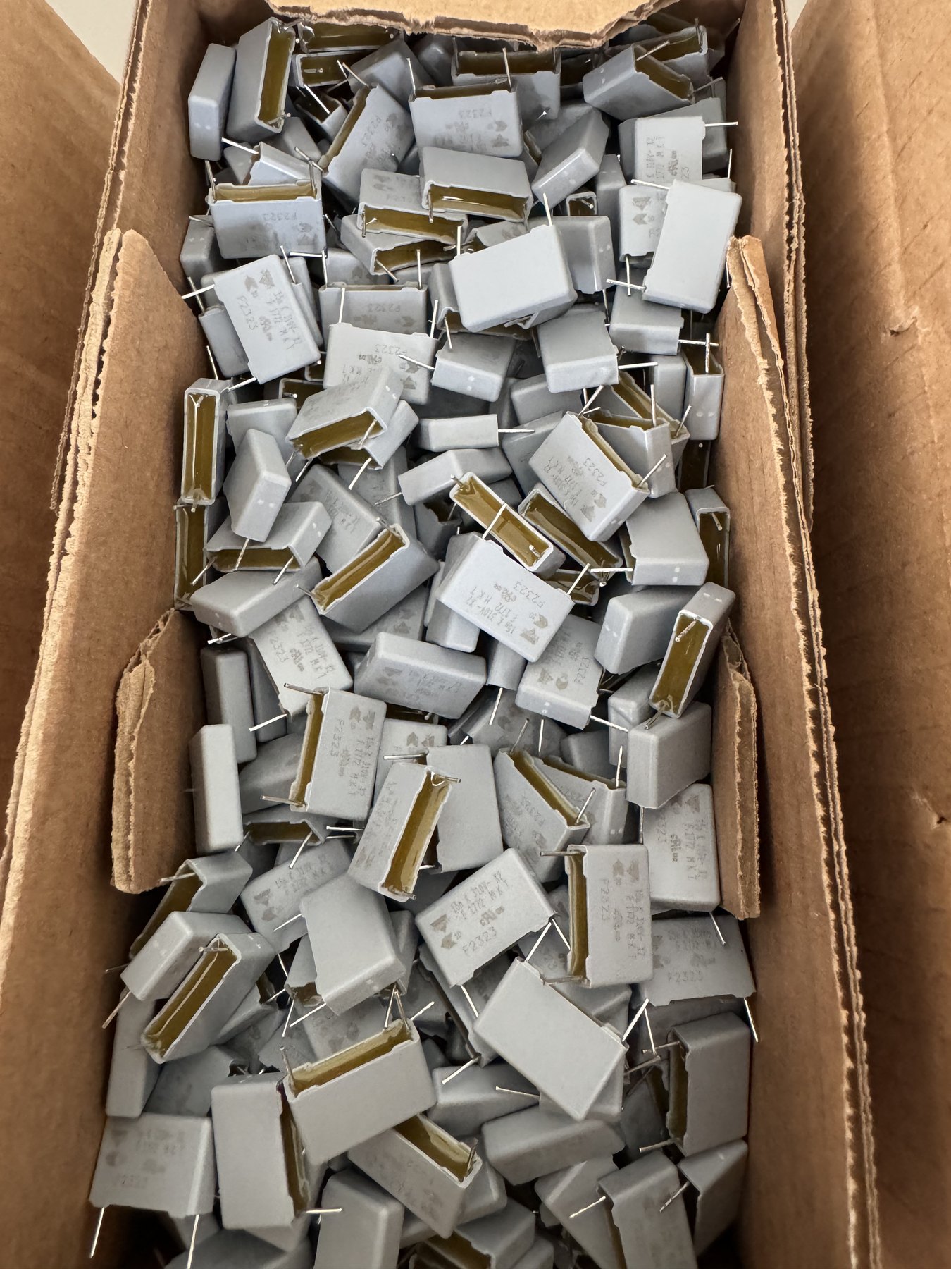 F17723152000 product photo 2