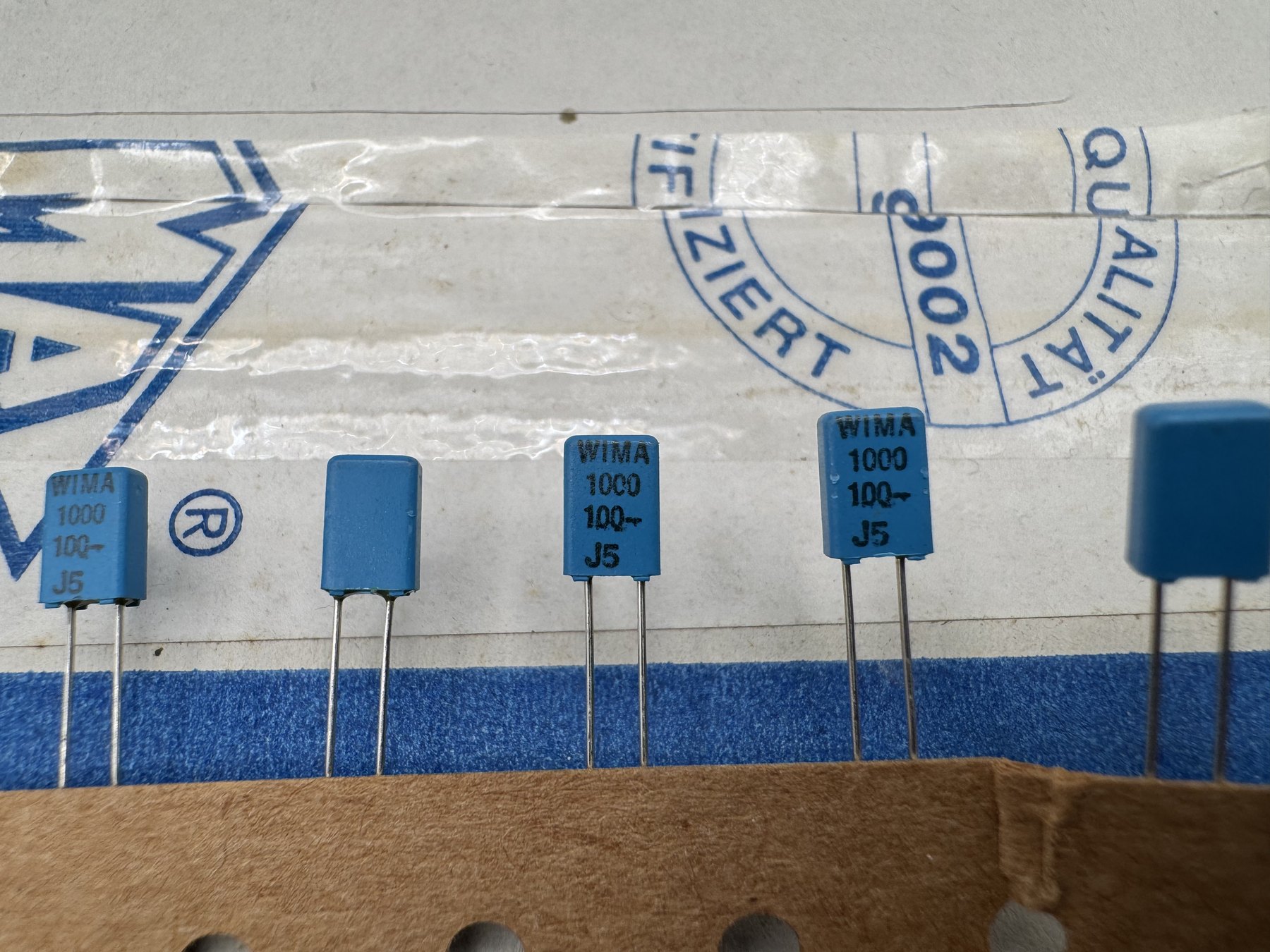 FKS-02 1000pF 100V ±20% 2.5x7x4.6 product photo 4