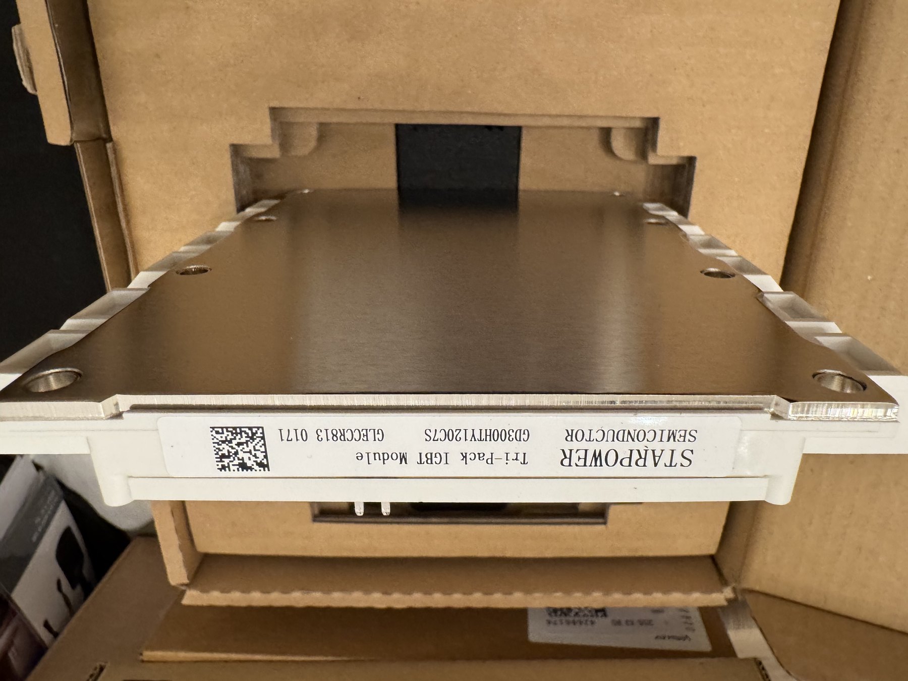 GD300HTY120C7S product photo 5