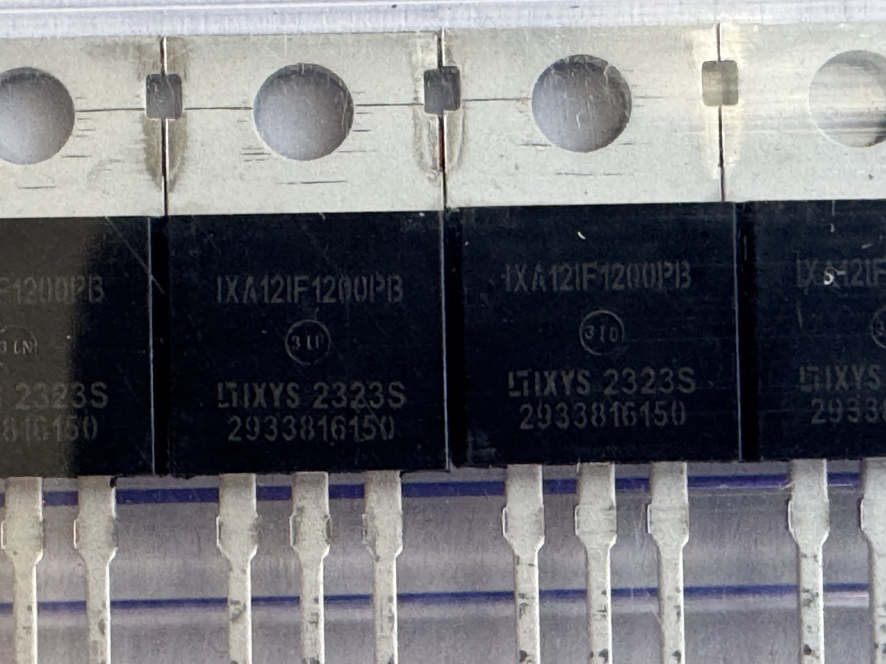 IXA12IF1200PBF product photo 3