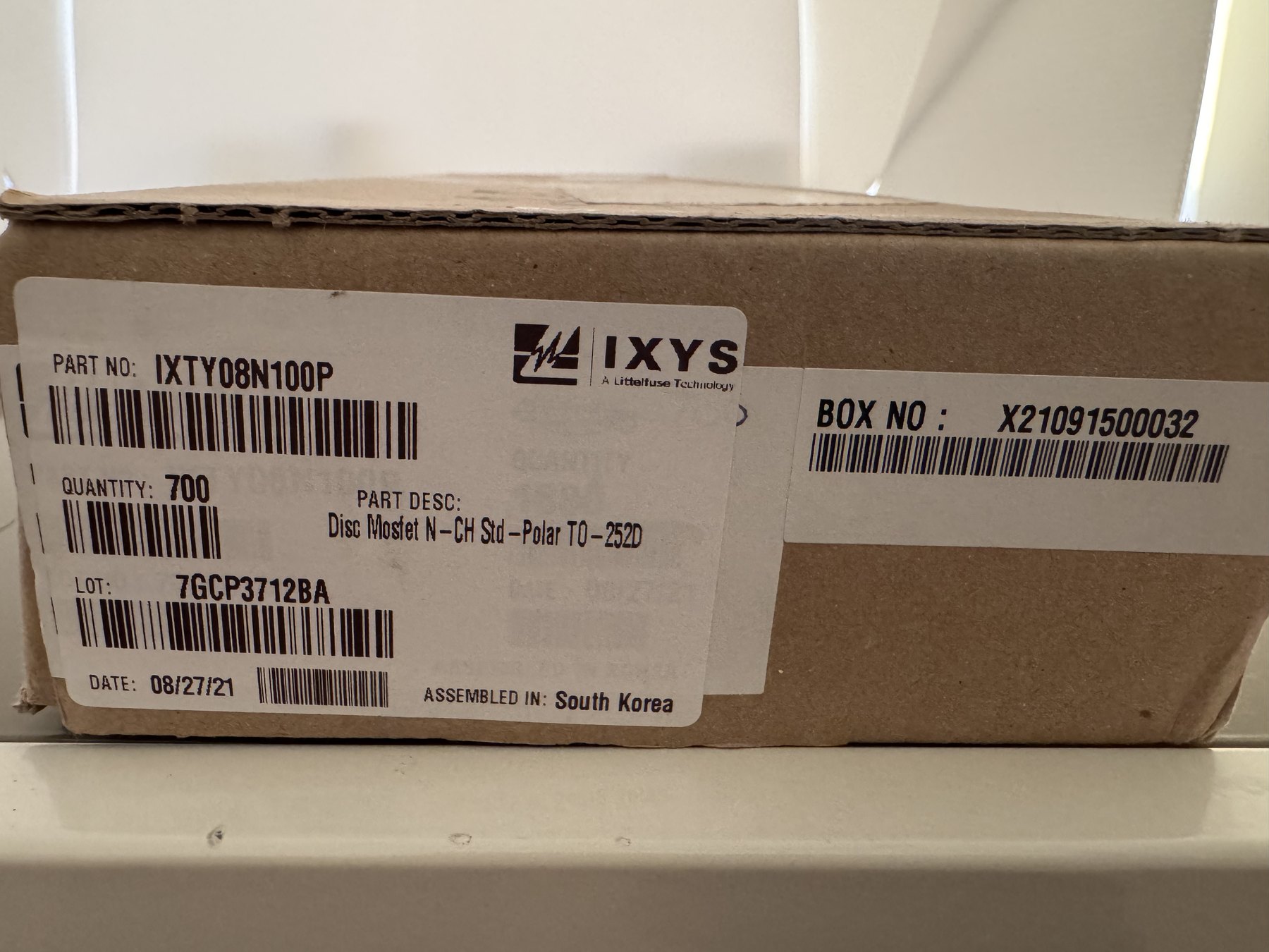 IXTY08N100P product photo 1