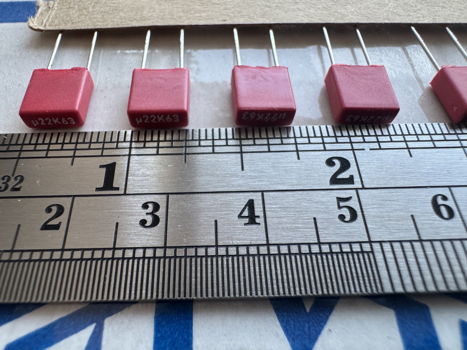 MKS02 0.22µF 63V ±10% 3x7.5x7.2 product photo 4