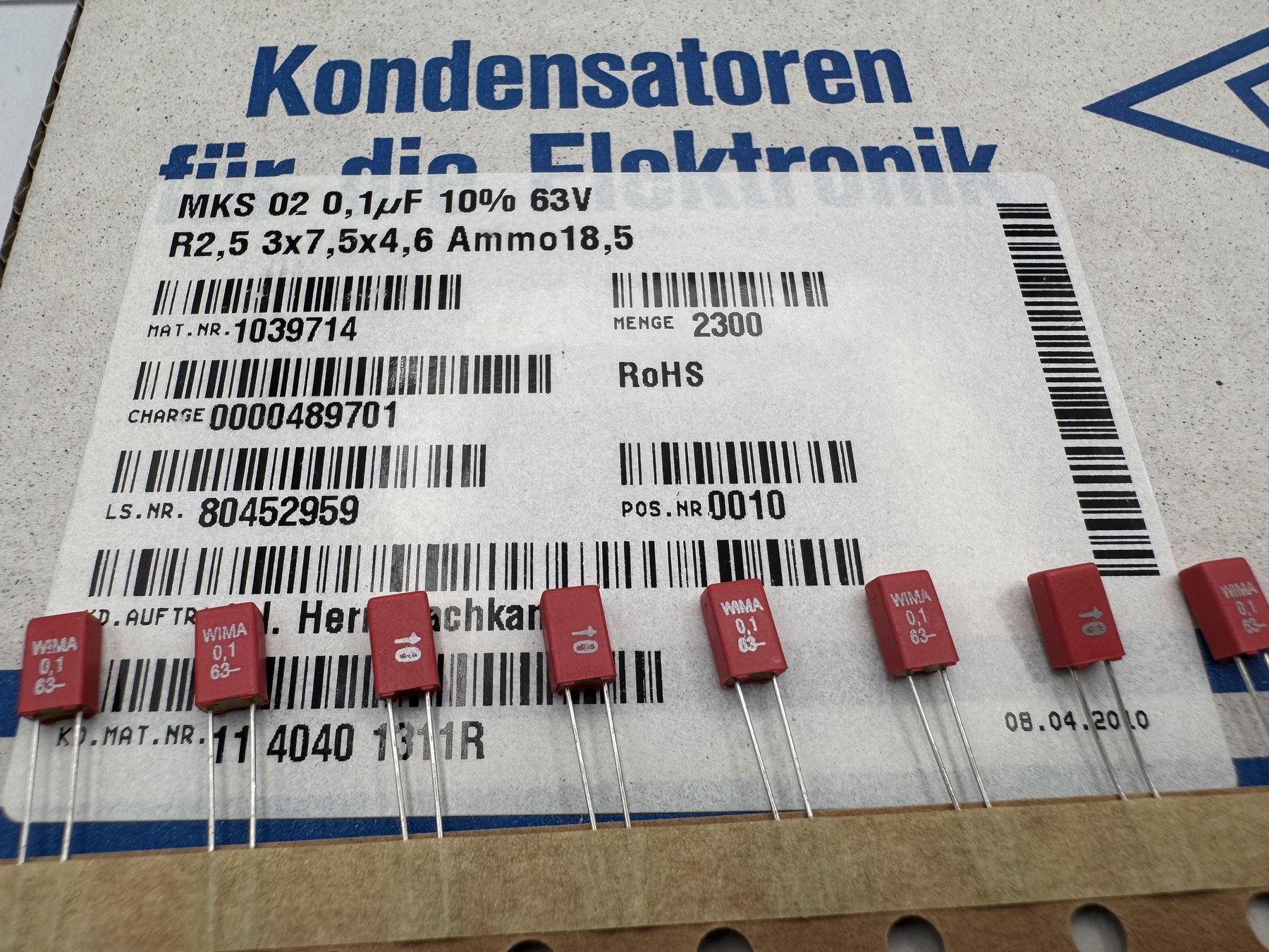 MKS02 1000pF 250V ±10% 2.5x7x4.6 product photo 8