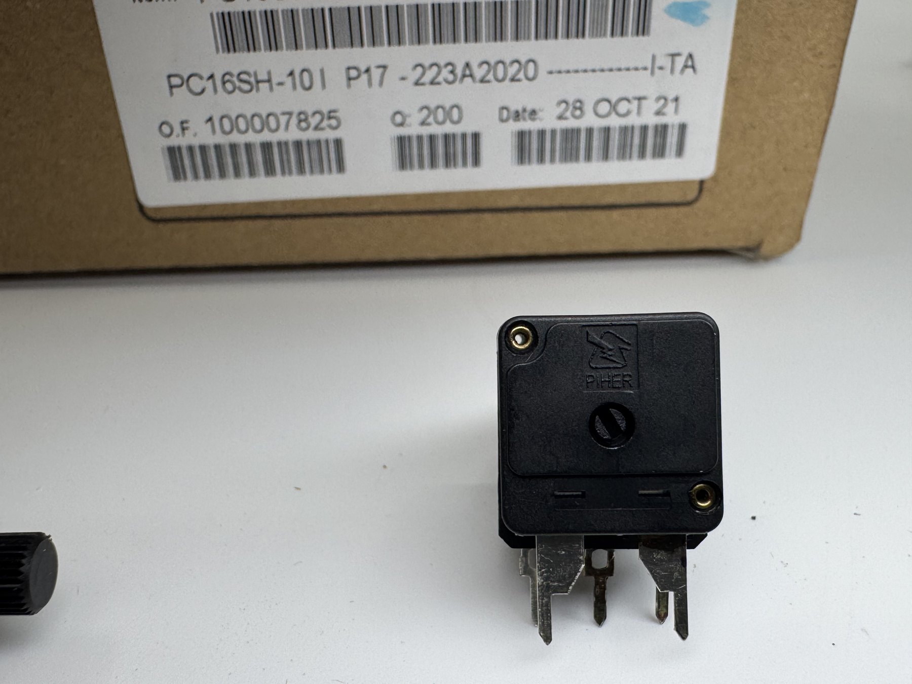 PC16SH-10IP17-223A2020 product photo 4