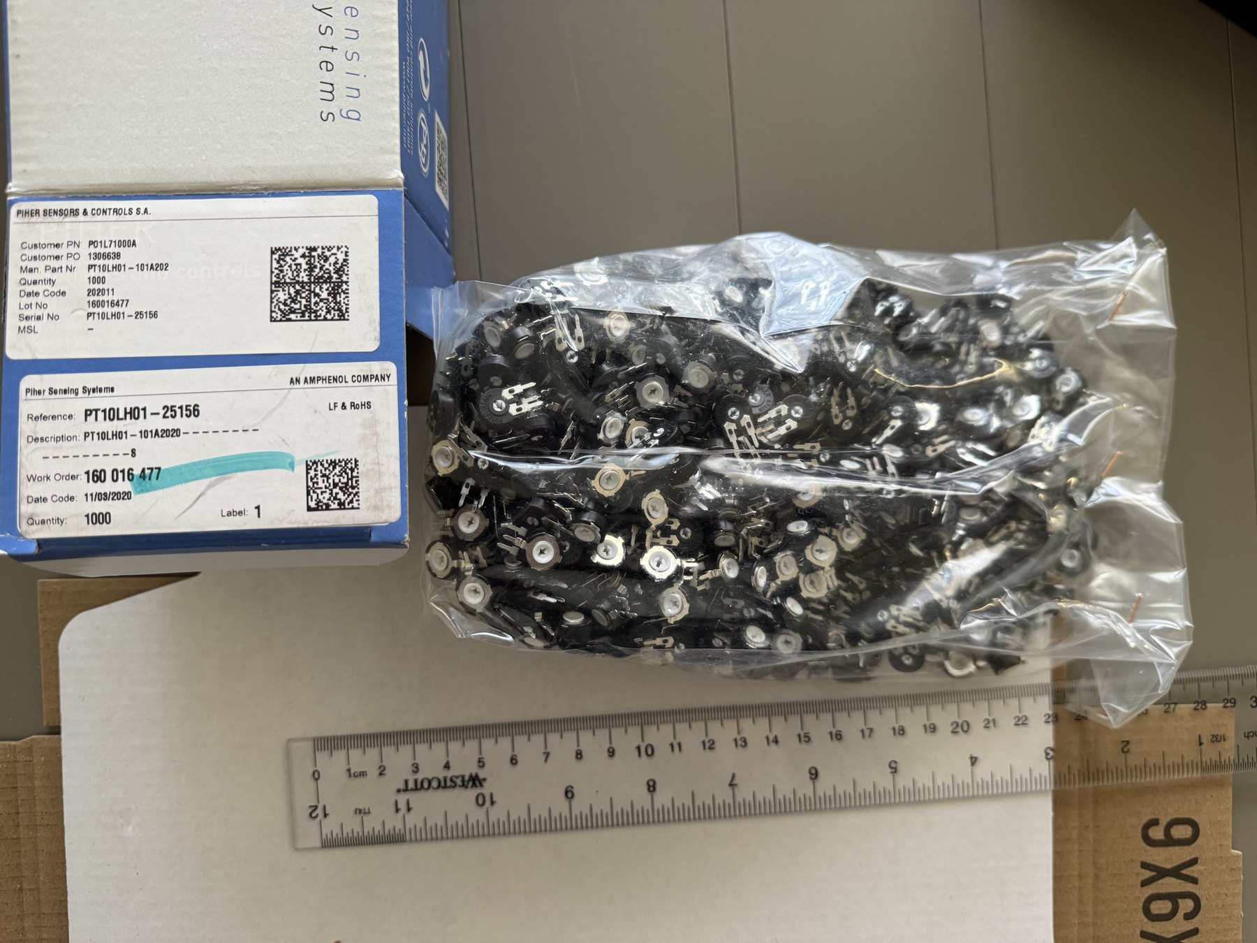 PT10LH01-101A2020 product photo 1