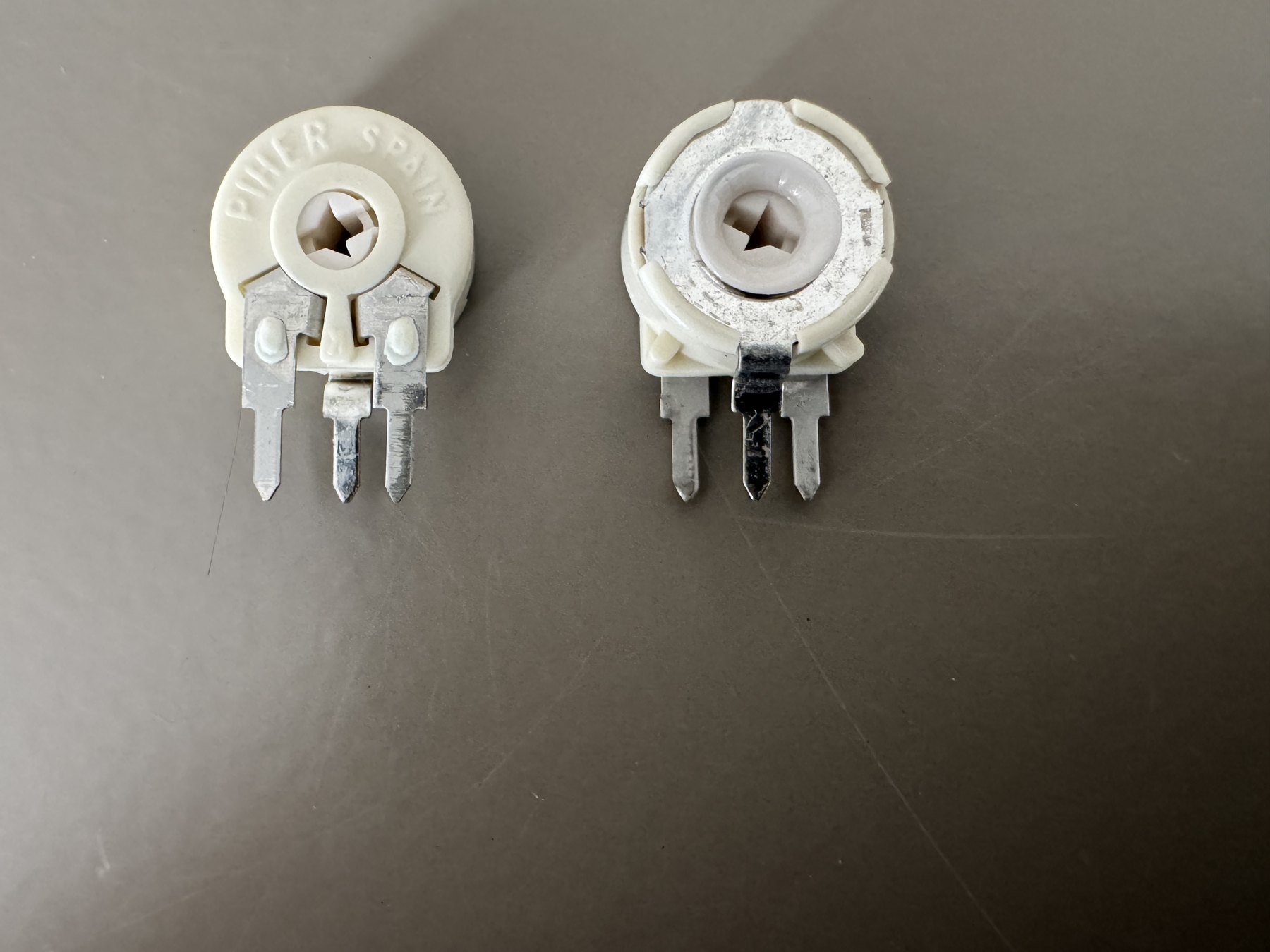 PTC10LH01-253A2020 product photo 8