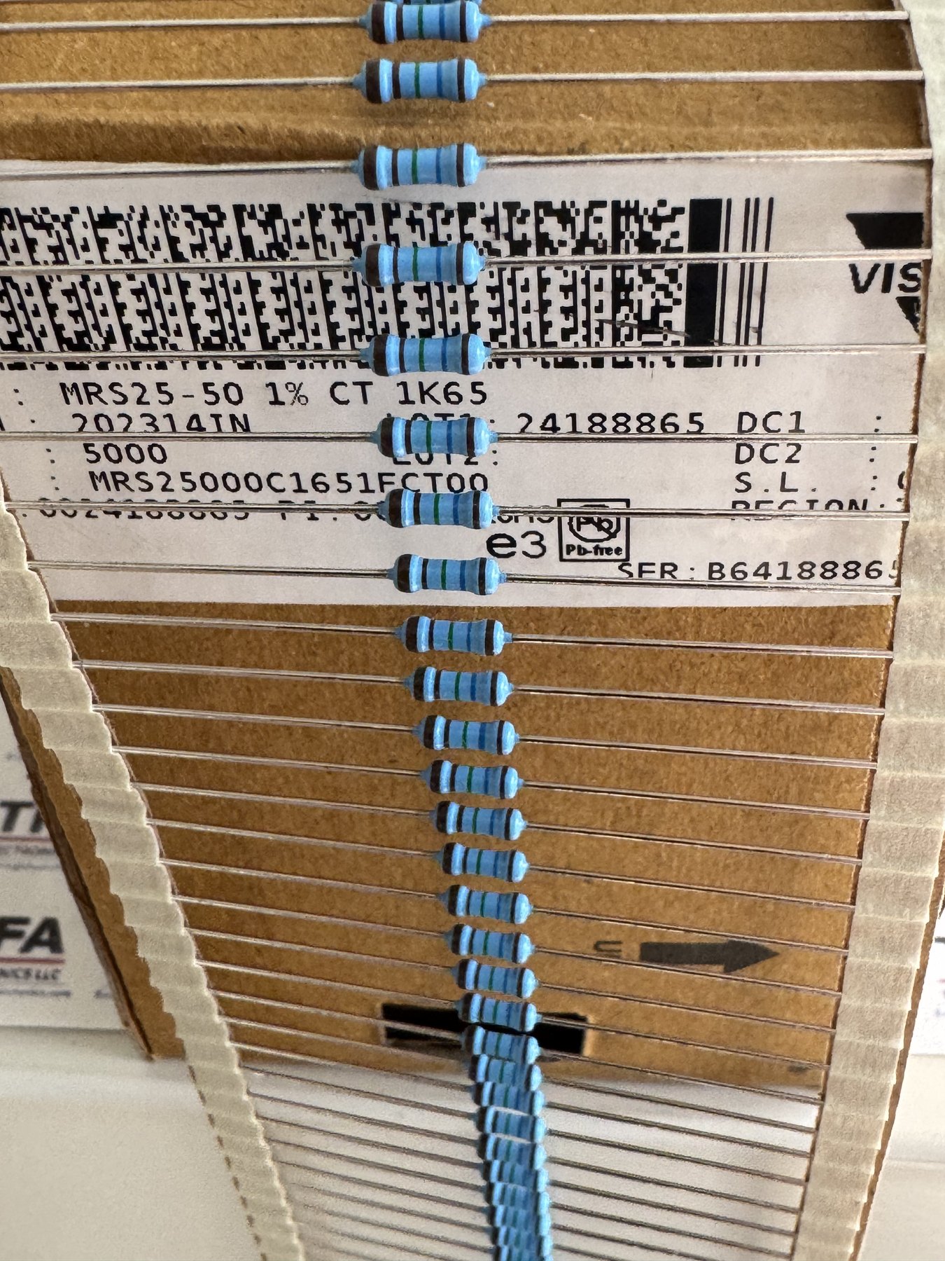RESISTOR ALUMINUM HOUSE AND POWER MIX product photo 1034