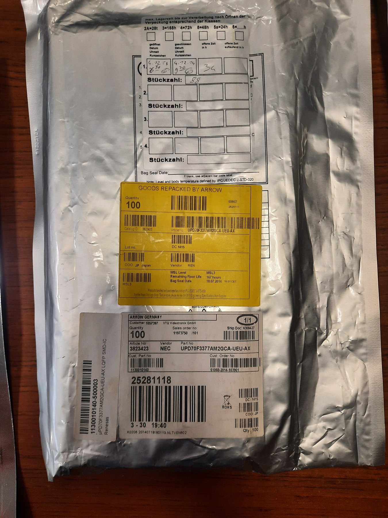 RESISTOR ALUMINUM HOUSE AND POWER MIX product photo 1377
