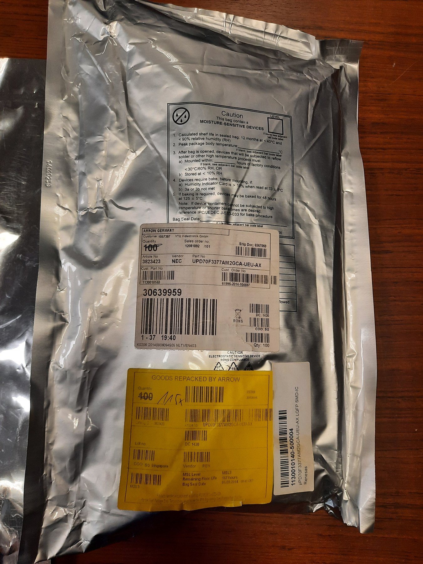 RESISTOR ALUMINUM HOUSE AND POWER MIX product photo 1378