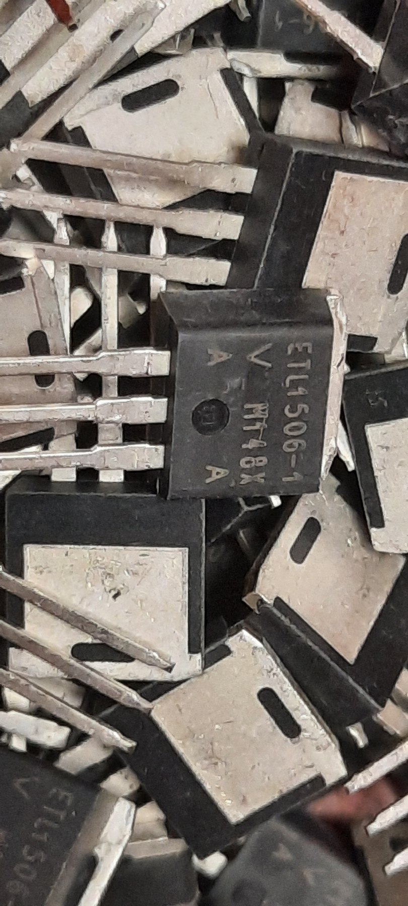 RESISTOR ALUMINUM HOUSE AND POWER MIX product photo 1392