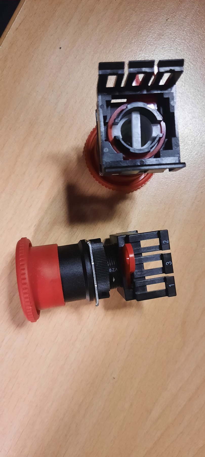 RESISTOR ALUMINUM HOUSE AND POWER MIX product photo 1408