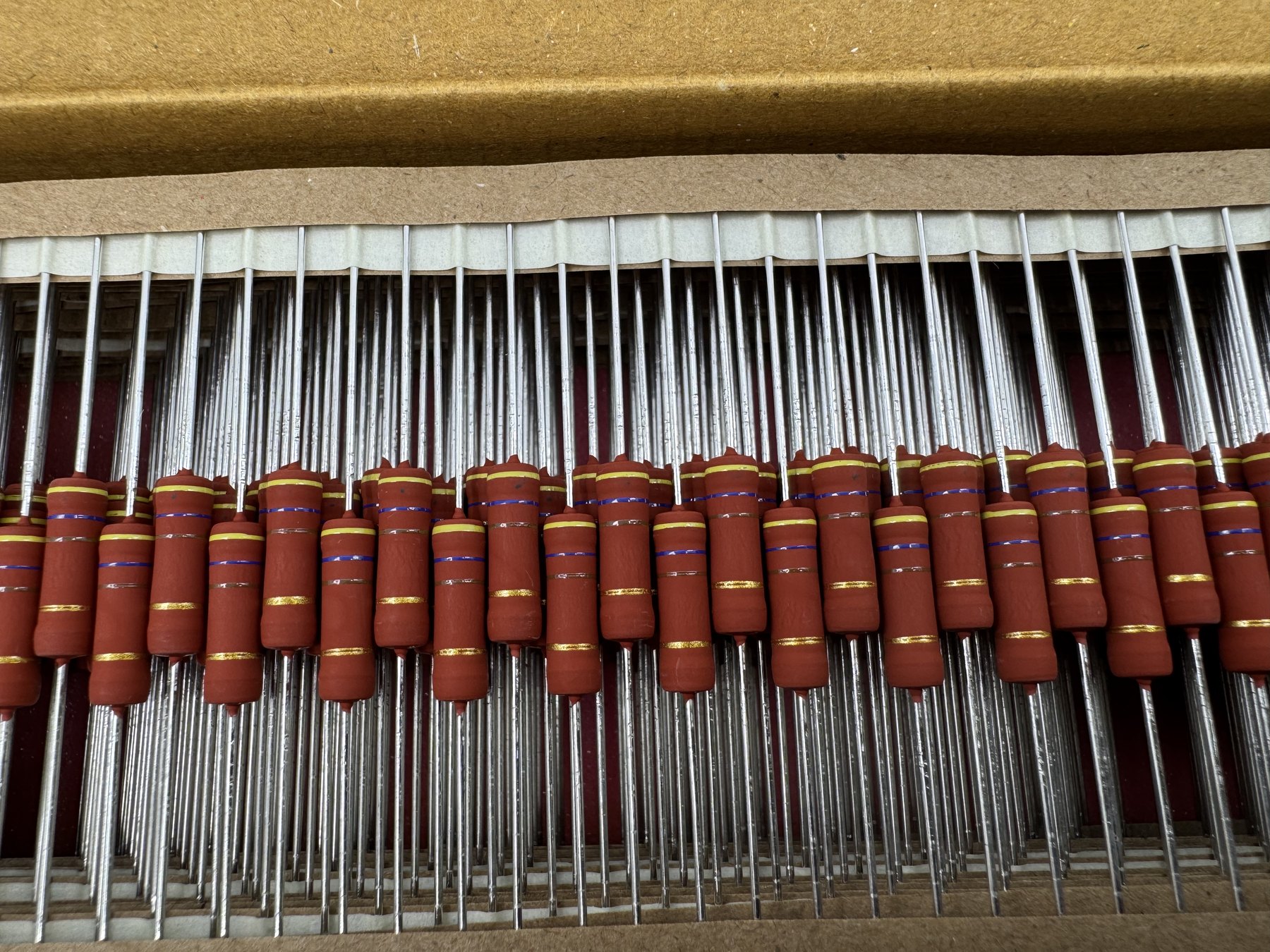RESISTOR ALUMINUM HOUSE AND POWER MIX product photo 18