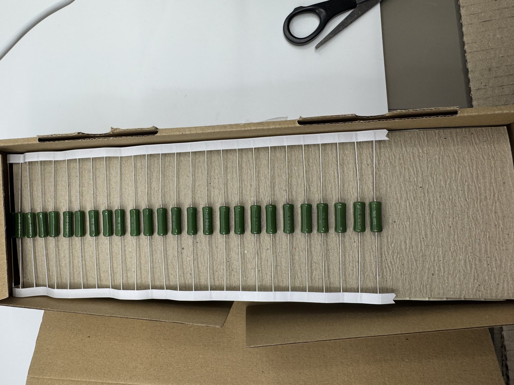 RESISTOR ALUMINUM HOUSE AND POWER MIX product photo 20
