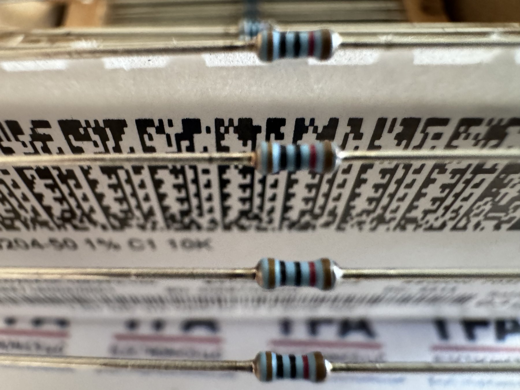 RESISTOR ALUMINUM HOUSE AND POWER MIX product photo 295