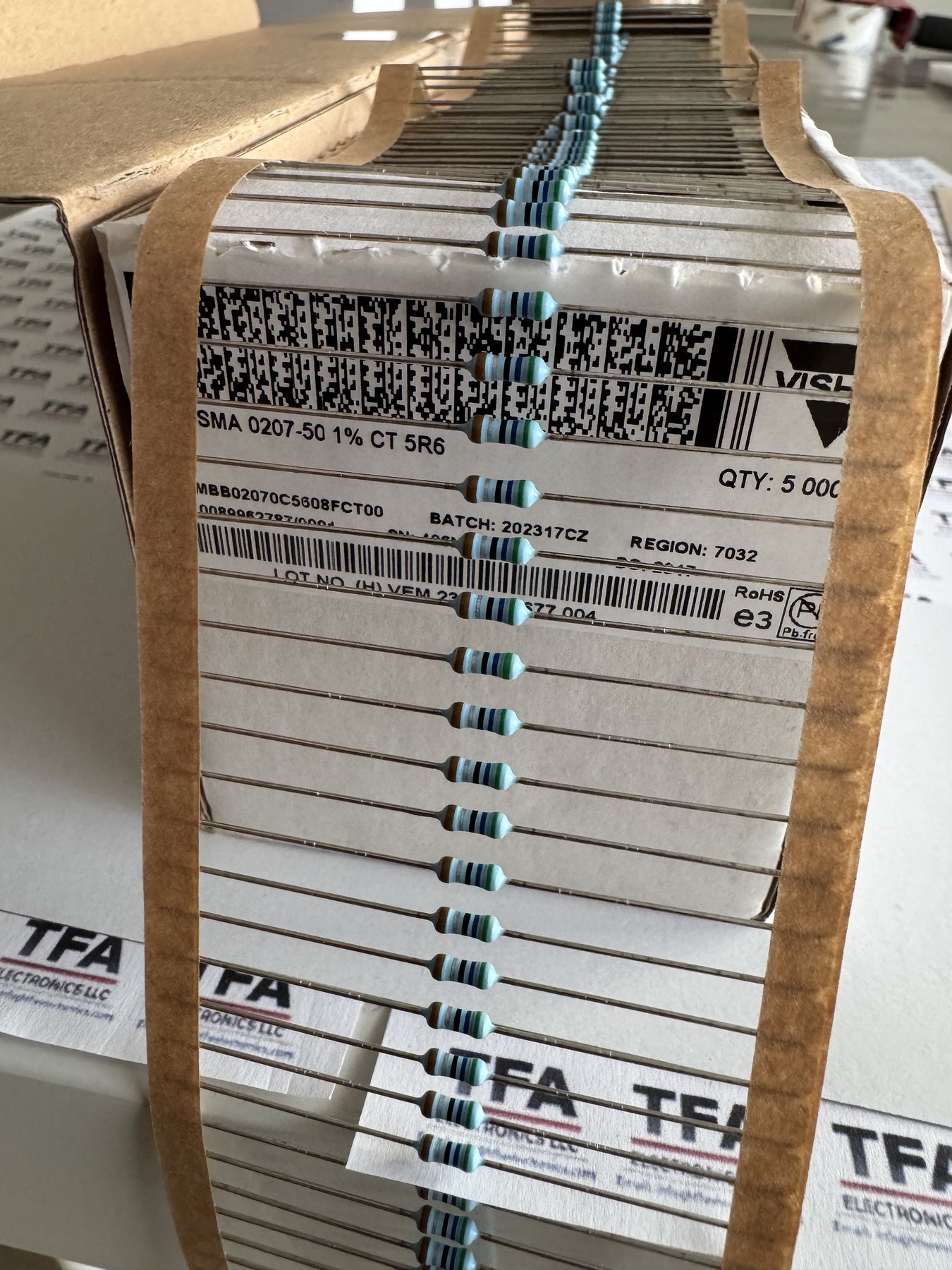 RESISTOR ALUMINUM HOUSE AND POWER MIX product photo 357