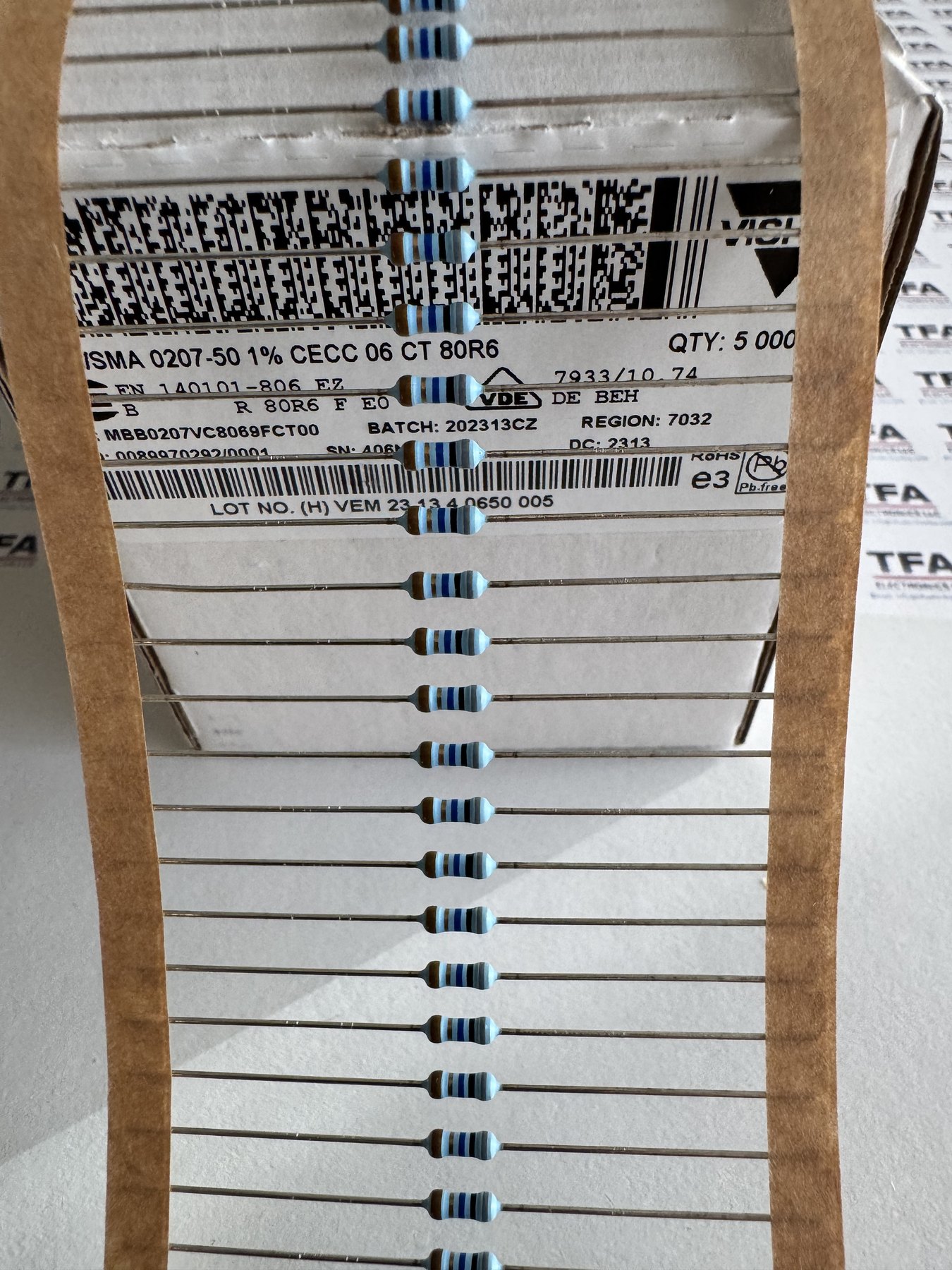 RESISTOR ALUMINUM HOUSE AND POWER MIX product photo 378