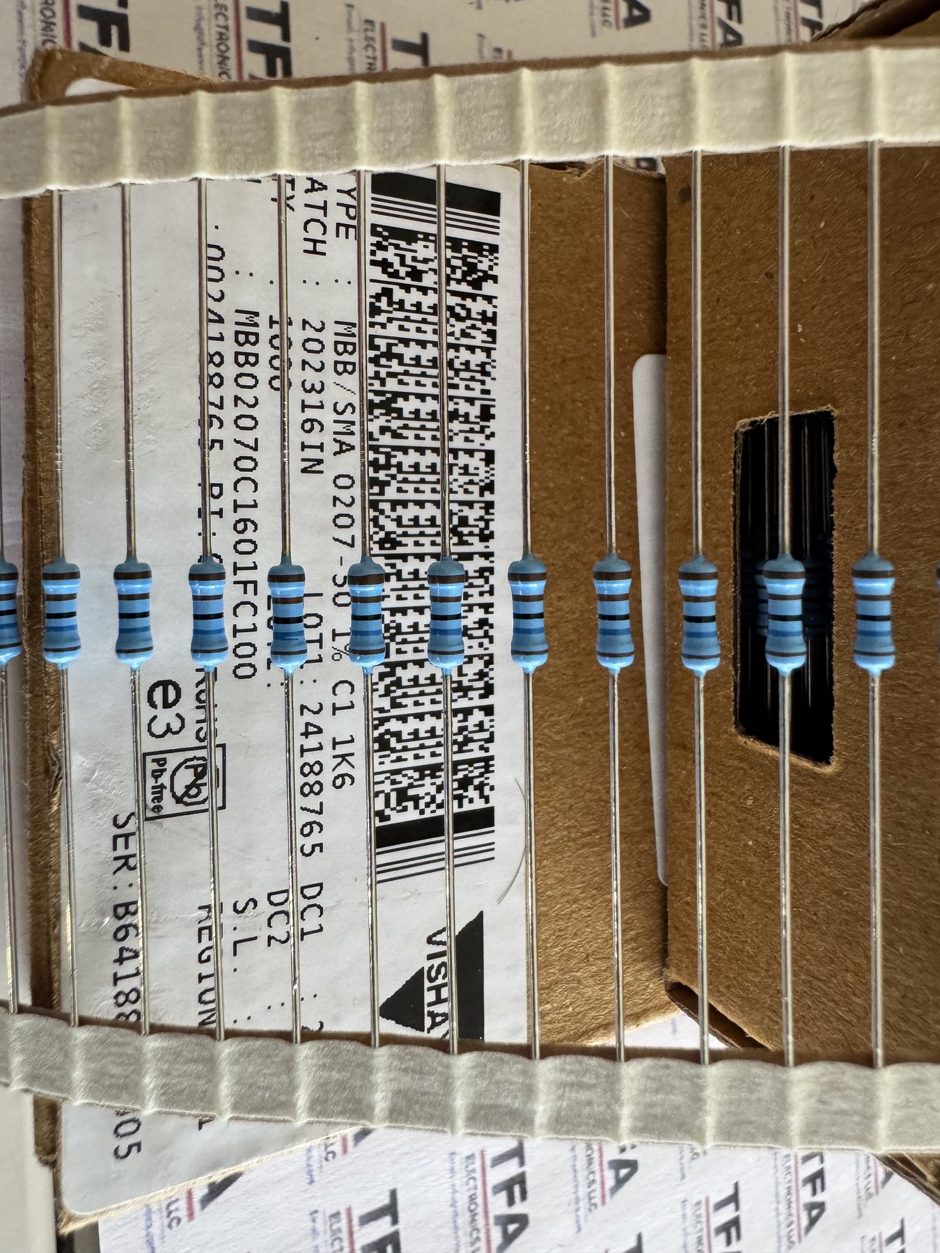 RESISTOR ALUMINUM HOUSE AND POWER MIX product photo 818
