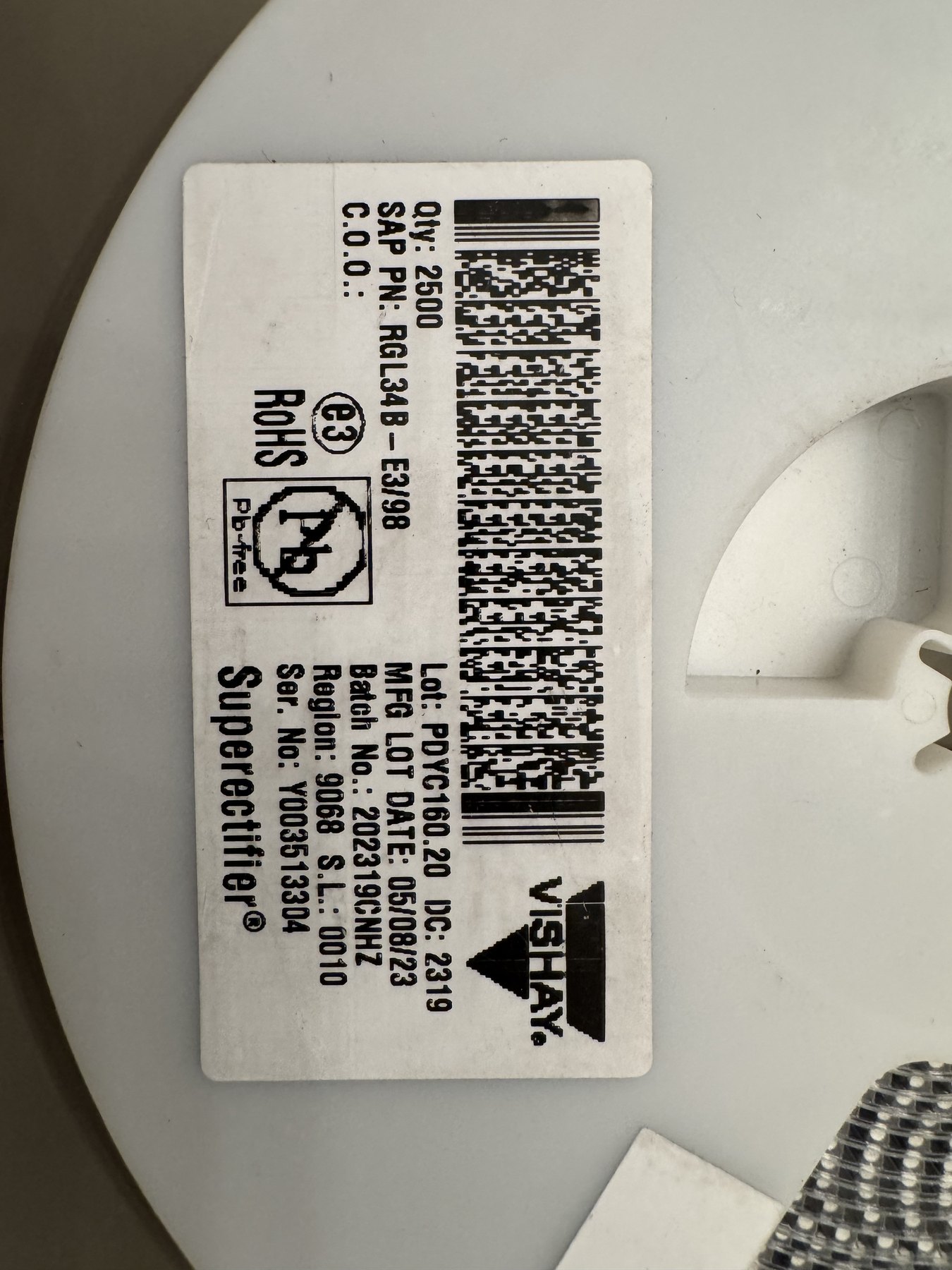 RGL34B-E3/98 product photo 2