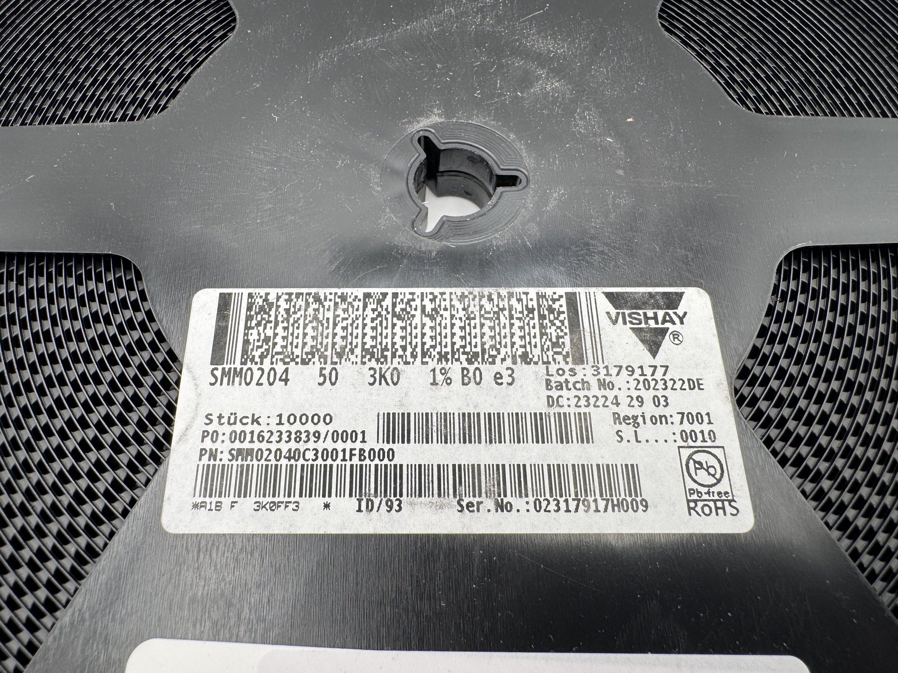 SMM02040C3001FB000 product photo 2