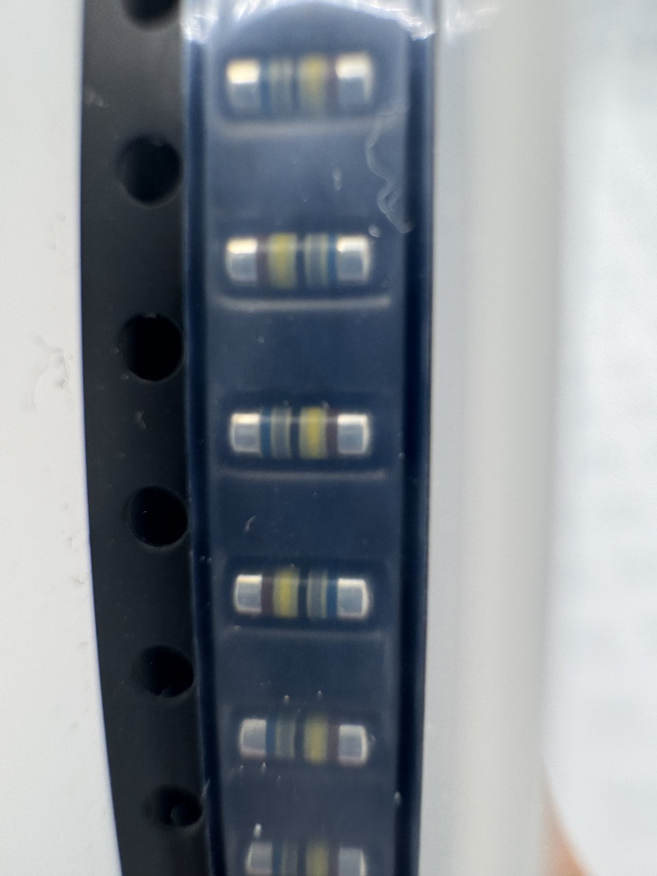 SMM02040C6804FB300 product photo 3