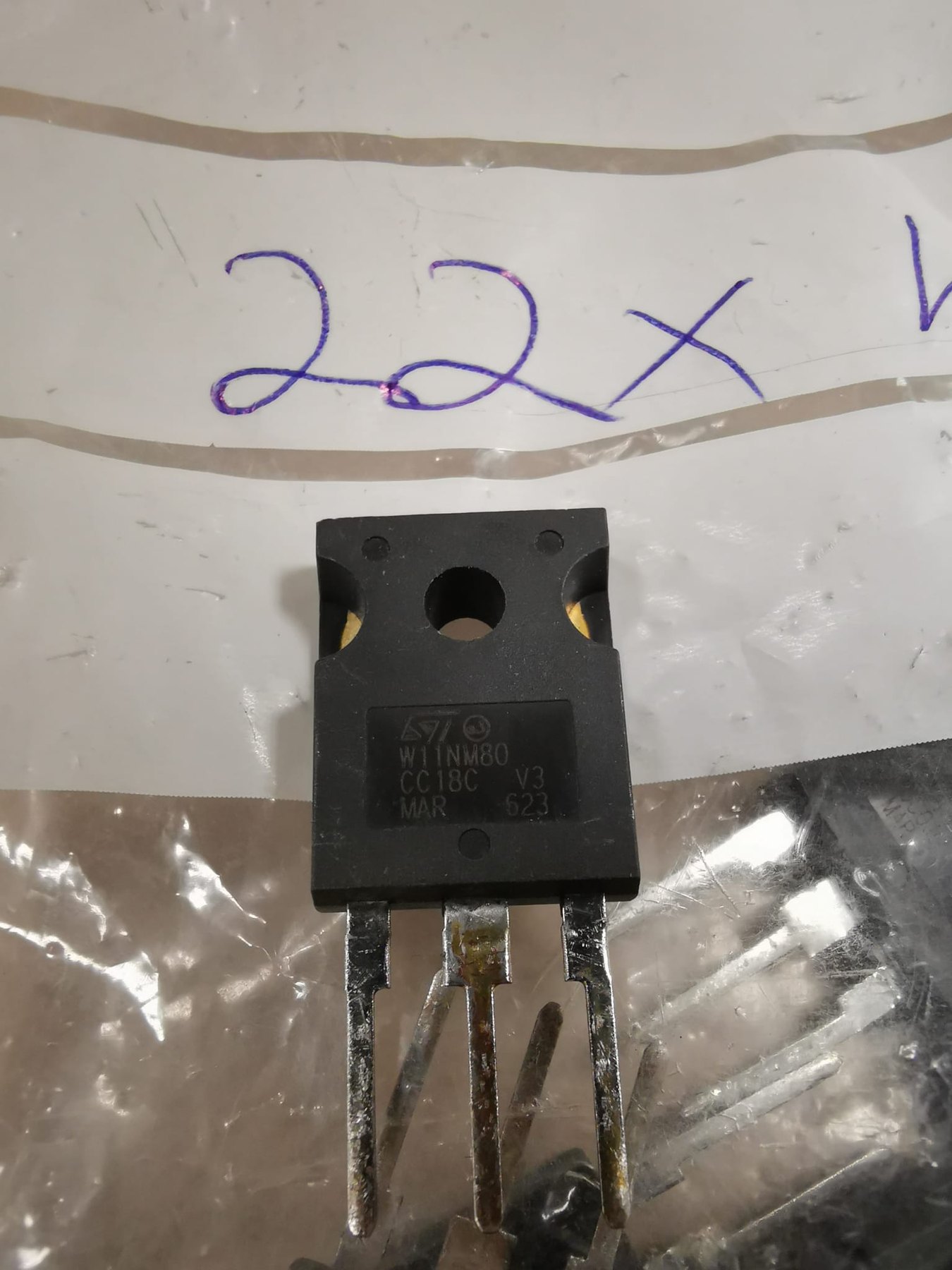 STW11NM80 product photo 15