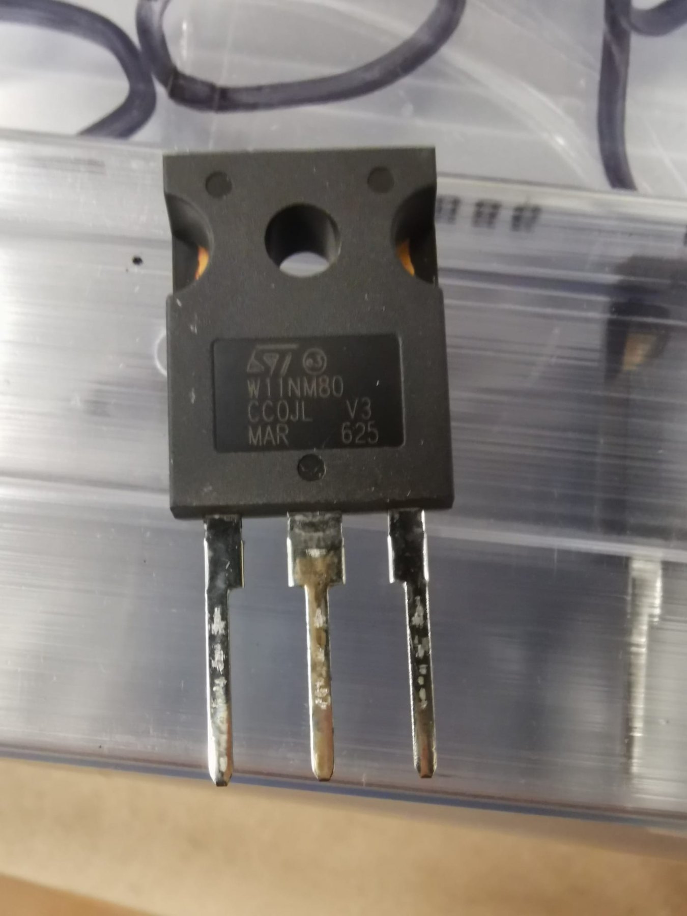 STW11NM80 product photo 16