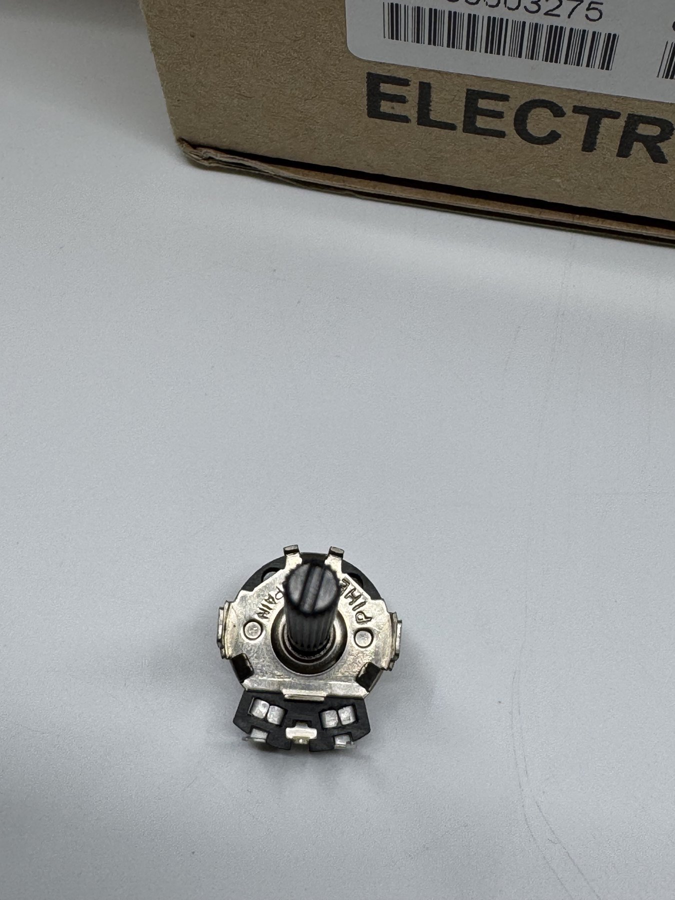 T16XL-P04-103A2020 product photo 4