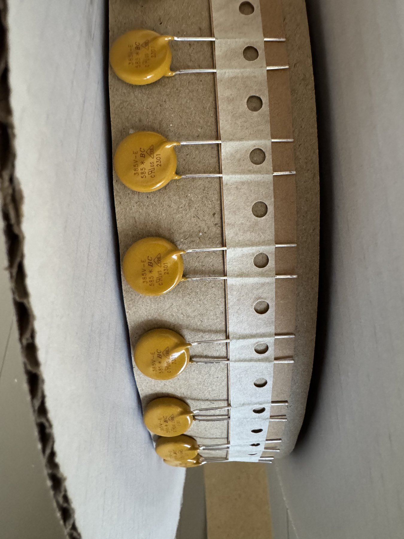 VDRH14V385TSE (VDR 14 MM 385V) product photo 4