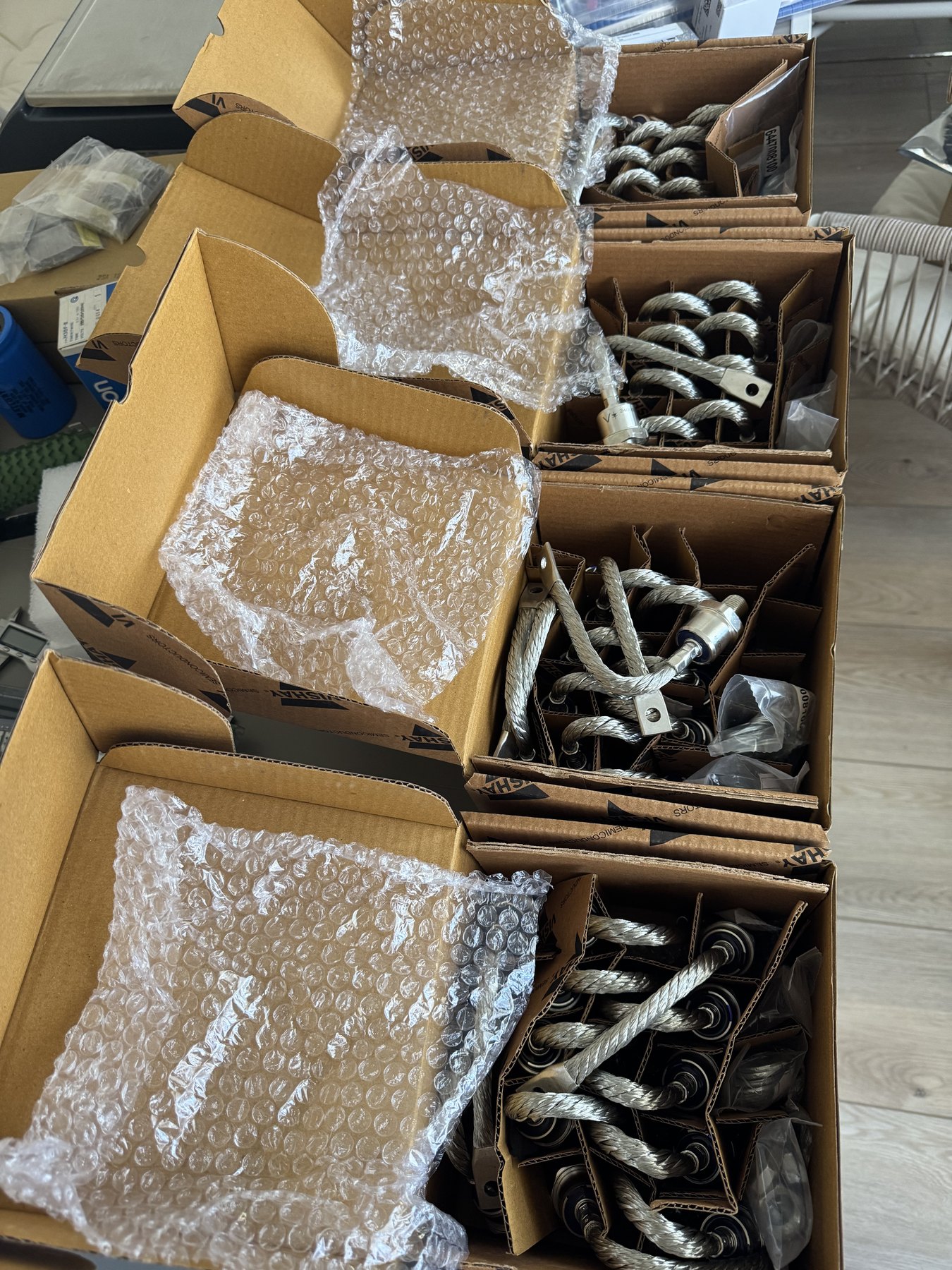 VS-240U60DM16 product photo 3